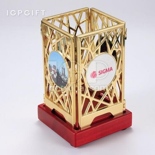 鏤空合金屏風筆筒