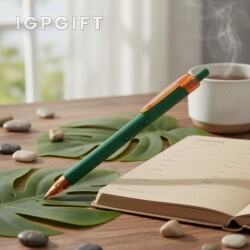 綠色觸感圓珠筆