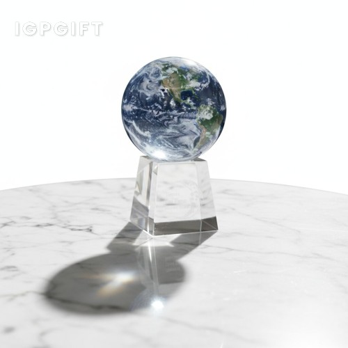 地球儀獎座 - 衛星款
