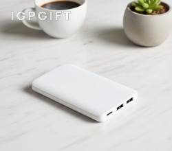 輕便充電器5000