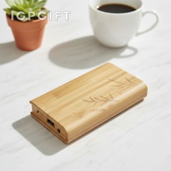 竹子移動電源
