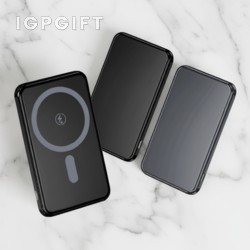 纖薄磁吸無線行動電源 - 5000mAh