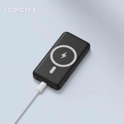 纖薄磁吸無線行動電源 - 5000mAh