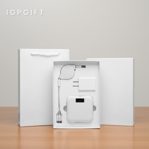 企業行動電源贈品套裝