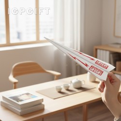傳統折紙飛機
