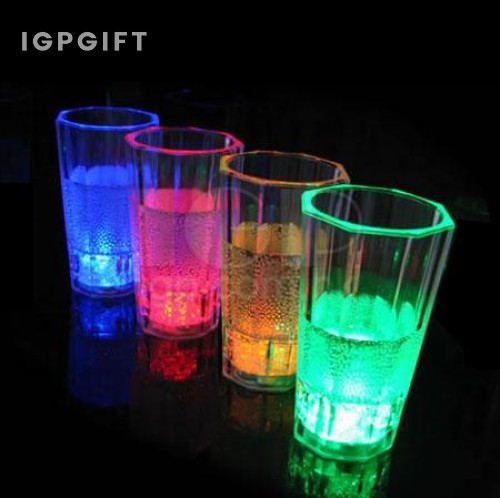 LED感應發光杯