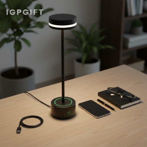 多功能充電桌燈