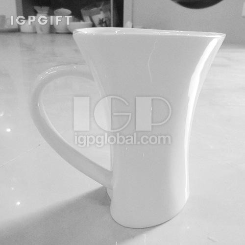 愛心形陶瓷杯