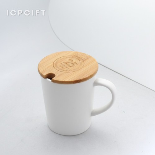設計師陶瓷杯 - 木製手柄 450ml