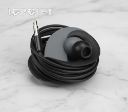 型格入耳式耳機