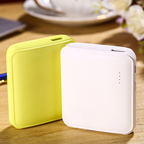 移動電源 移動電源