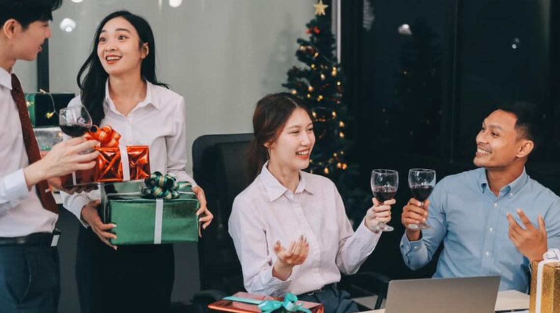 讓年會禮品驚喜，如何設計參與感十足的兌換與領取流程
